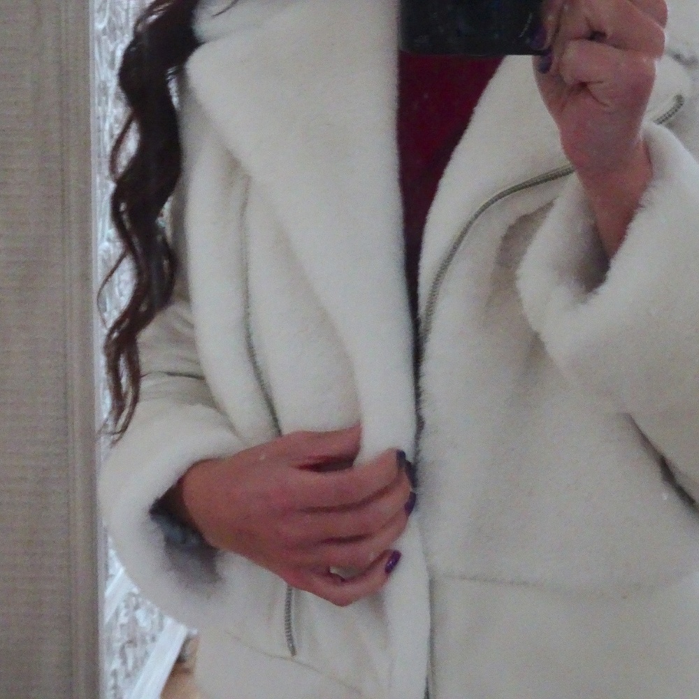 NWT Nine West Daisy Dew White Faux Fur Vegan Leather Moto Jacket - Women's S - Picture 9 of 9